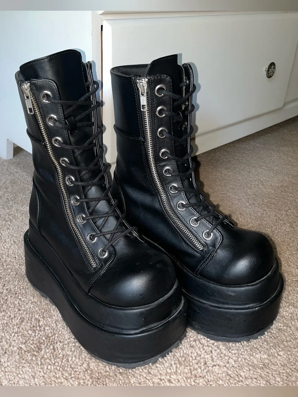 Demonia Bear-265 Boots